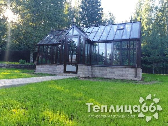 Теплица Salisbury (Солсбери) с тамбуром под стекло (14 м²)